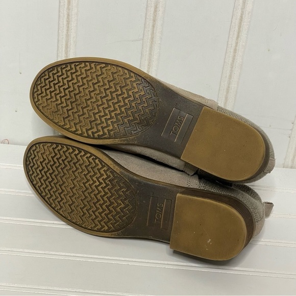 Tom's Deia Suede Perforated Side Zip Ankle Bootie Size 9.5 346 - Picture 9 of 11